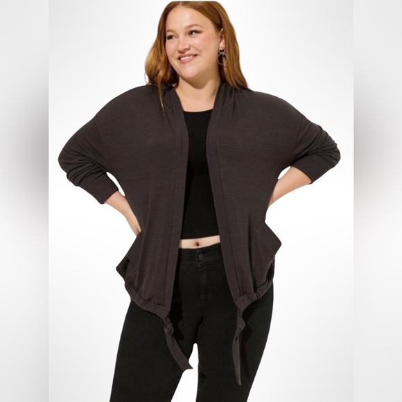 torrid Tops - *NWT*, “Torrid”, Hooded Cardigan (size 4)